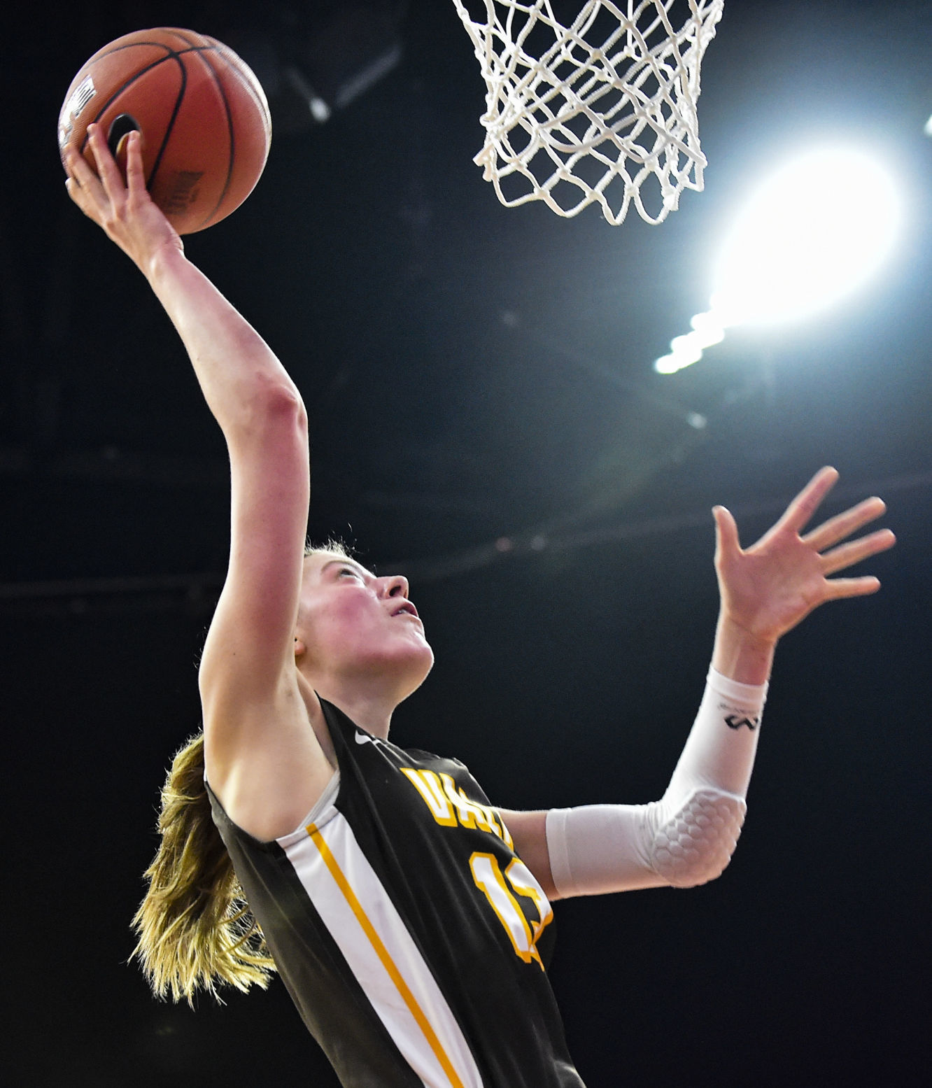 031519-mda-spt-missourihoops-29.jpg